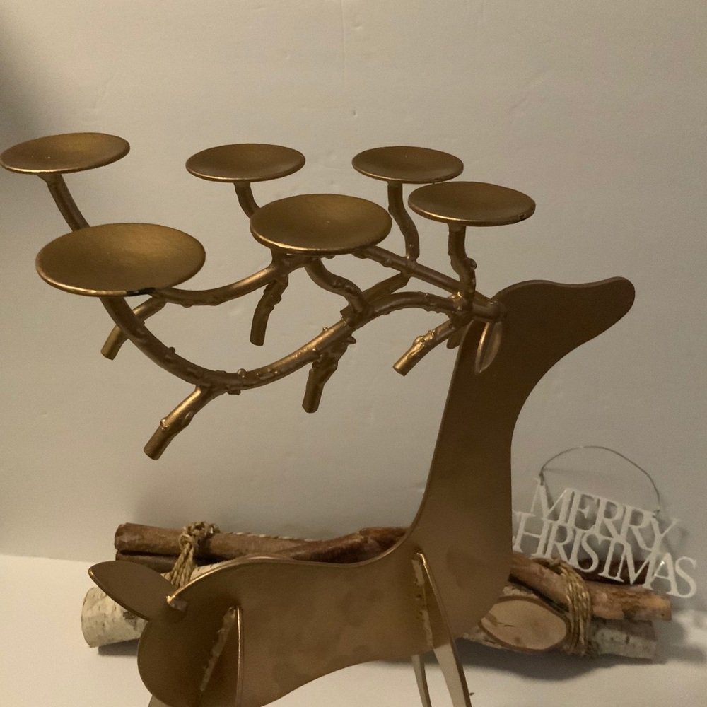Reindeer Candle statement piece.❤️ - Picture 9 of 16